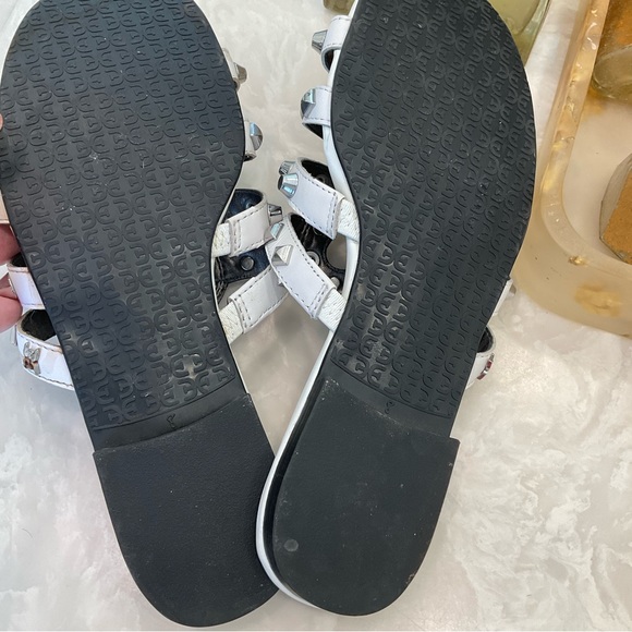Sam Edelman Beatris studded slide sandals, size 8, white leather, silver studs - Picture 12 of 12